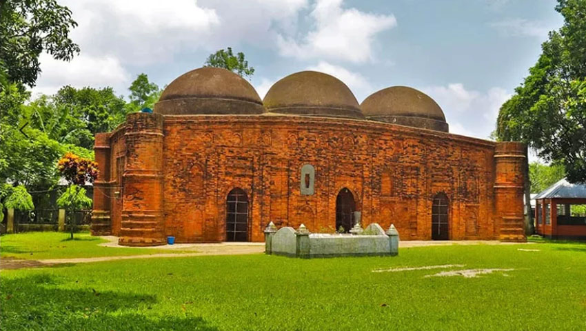 কালের সাক্ষী বগুড়ার খেরুয়া মসজিদ