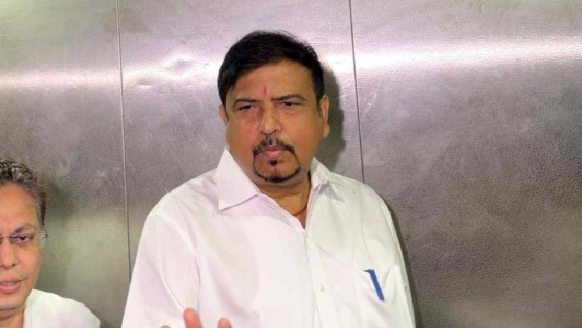 পশ্চিমবঙ্গের সাবেক মন্ত্রী সুজিত বসু গ্রেফতার