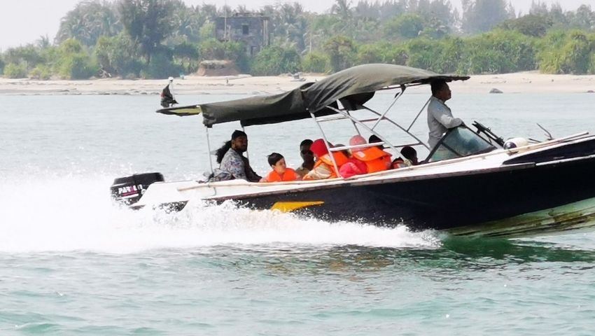 স্পিডবোটে যাত্রী পরিবহনের নতুন ভাড়া নির্ধারণ করল সরকার