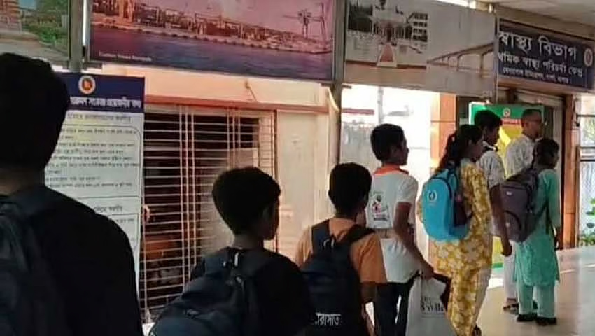 ভারতে কারাভোগ শেষে ফিরল পাচারের শিকার ২০ শিশু-কিশোর