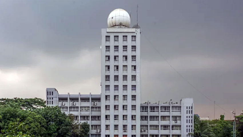 ঝড়বৃষ্টি ও গরম নিয়ে যা জানাল আবহাওয়া অফিস