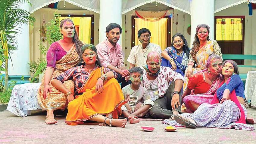 অনলাইনে ফাঁসের পর ওটিটিতে মুক্তি পেল ‘রঙবাজার’