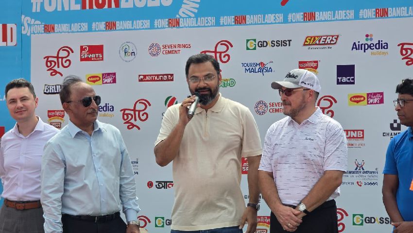 তৃণমূল থেকে হকি খেলোয়াড় তুলে আনতে ‘মিনি টার্ফ’ করার পরিকল্পনা : ক্রীড়া প্রতিমন্ত্রী 