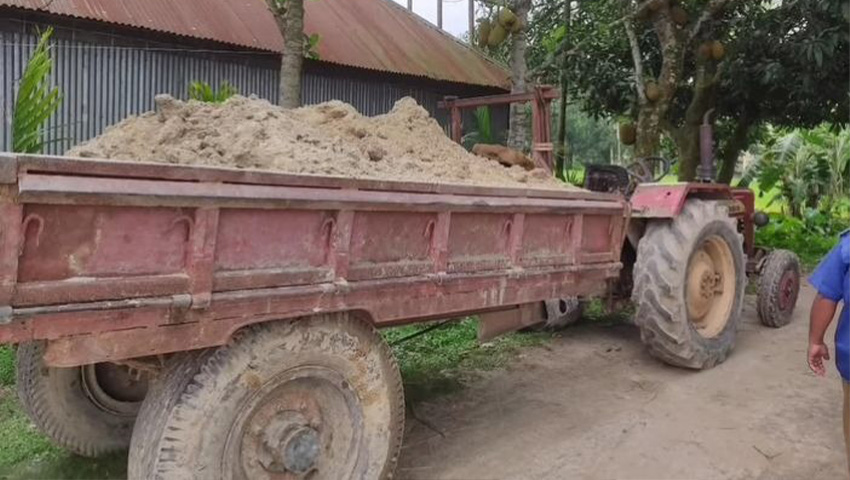 ট্রাক্টরের চাকায় পিষ্ট হয়ে মাদ্রাসাছাত্রীর মৃত্যু