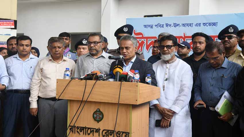 ঈদযাত্রায় শিডিউল বিপর্যয়ের শঙ্কা নেই : রেলমন্ত্রী