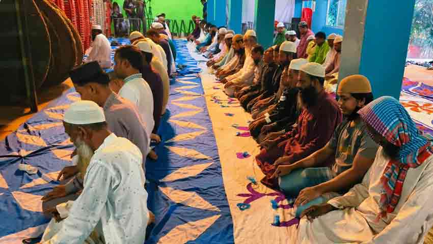 দিনাজপুরের ৬ উপজেলায় আগাম ঈদুল আজহার নামাজ অনুষ্ঠিত