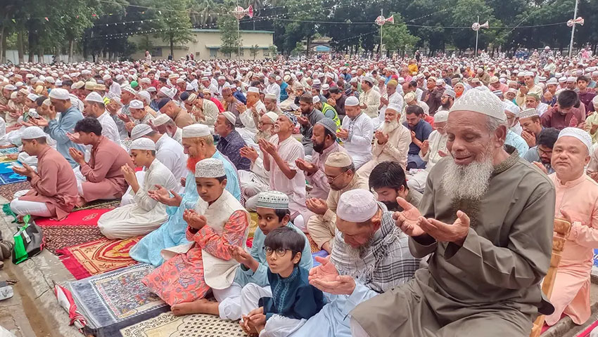 ময়মনসিংহে ঈদ জামাতে হামের প্রাদুর্ভাব থেকে মুক্তির দোয়া