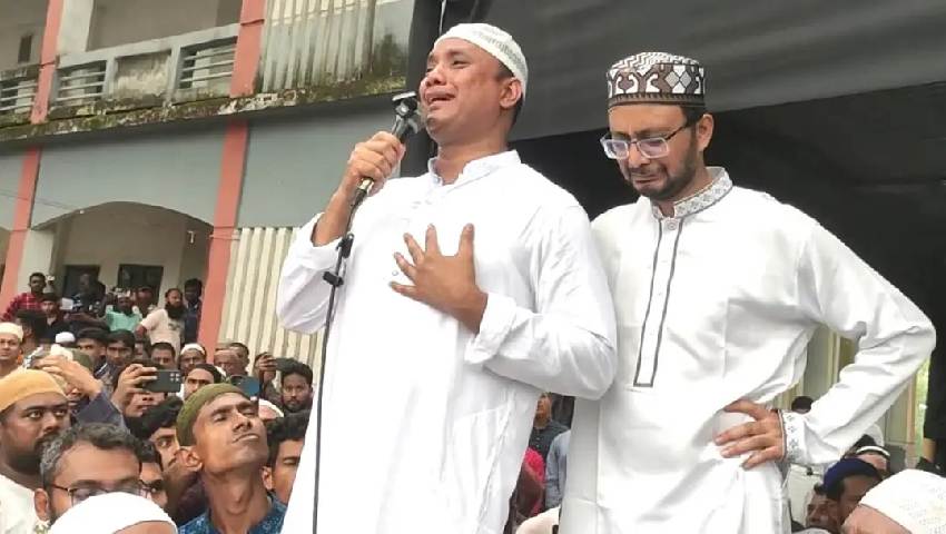 শেষবারের মতো বাবার পাশে : প্যারোলে মুক্তি পেয়ে জানাজায় অংশ নিলেন সাবেক এমপি সুজন