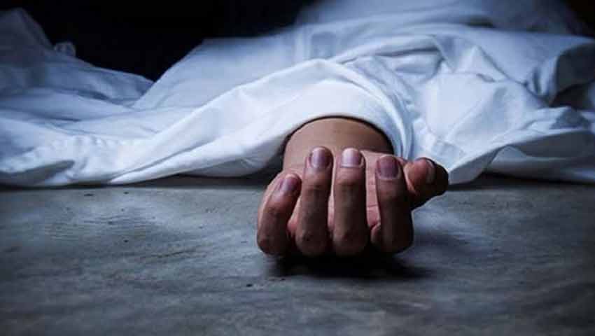 পথচারীকে বাঁচাতে গিয়ে সড়ক দুর্ঘটনায় কিশোর নিহত, আহত ৩ 