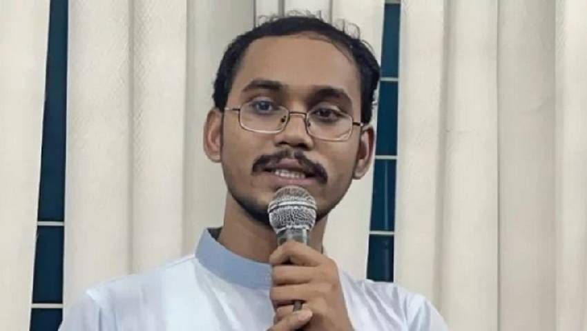 কার দোষে অচল হাতিয়া ফেরিঘাট? মুখোমুখি এমপি ও স্থানীয়দের অভিযোগ