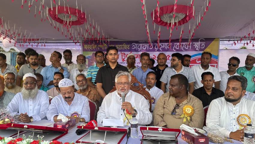 ‘​খালেদা জিয়াকে বাড়িছাড়া করা ব্যক্তিরাই আজ দেশছাড়া’