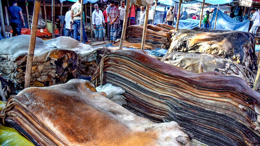 স্তূপ হয় চামড়া, জমে না হাট 
