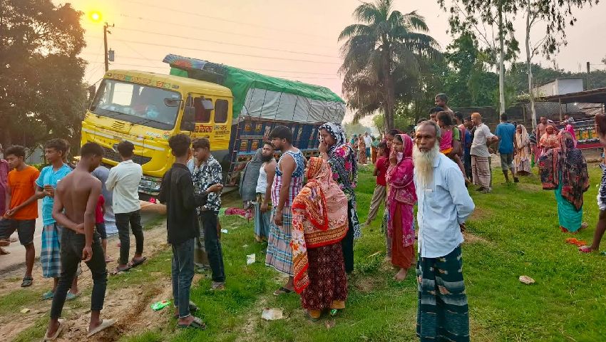প্রাইভেট পড়তে যাওয়ার পথে ট্রাকের চাপায় স্কুলছাত্র নিহত