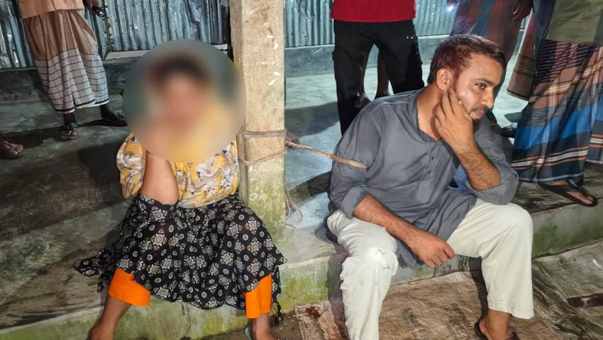 ঘরে ৪ স্ত্রী রেখে জামায়াত সমর্থকের পরকীয়া, আপত্তিকর অবস্থায় আটক