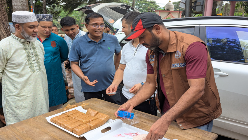 বান্দরবানে প্রাইভেট কারে তল্লাশি করে ২২৫০০ পিস ইয়াবা উদ্ধার
