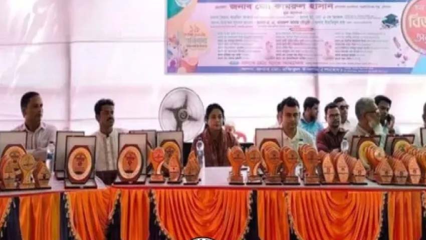 ব্রাহ্মণবাড়িয়ায় ৩৪১ শিক্ষার্থীকে মেধাবৃত্তি
