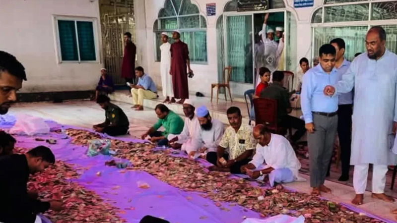 শাহজালাল (র.) মাজারের দানের টাকা গণনা হবে প্রতিদিন 