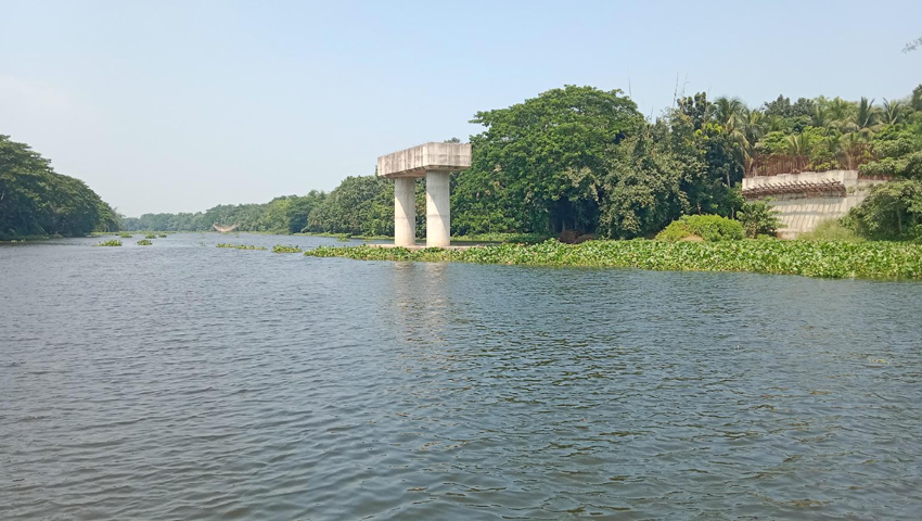  নৌকাই ভরসা লক্ষাধিক মানুষের, নতুন দরপত্রের উদ্যোগ