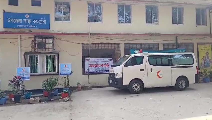 অ্যাম্বুলেন্স আছে, চালক ছুটিতে