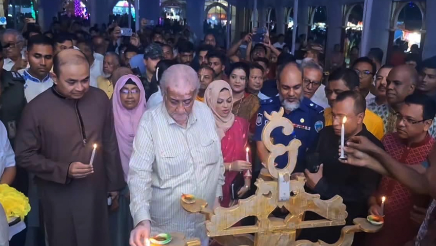 বান্দরবানের রাজার মাঠে দুর্গাপূজা ও শারদ মেলার উদ্বোধন, উৎসবে সম্প্রীতির বার্তা