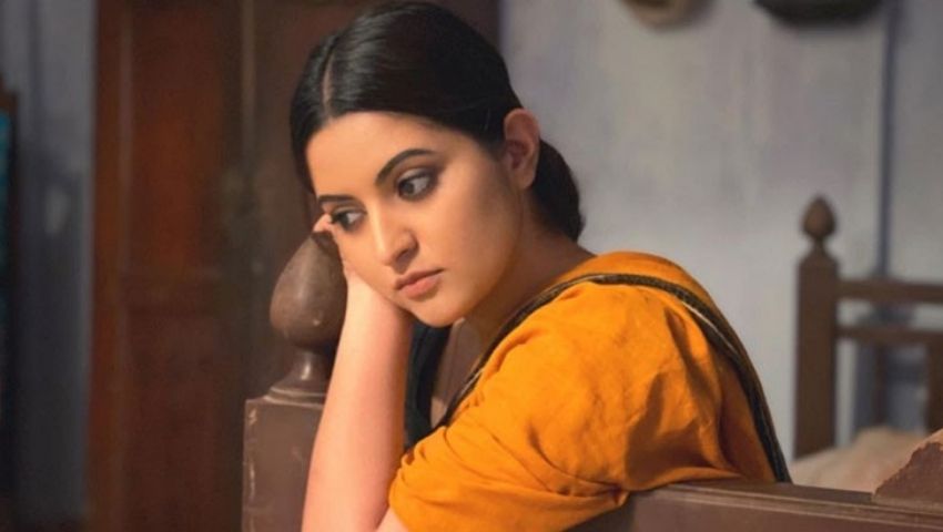 বাঁধ মানছে না পরীমণির ক্ষোভ