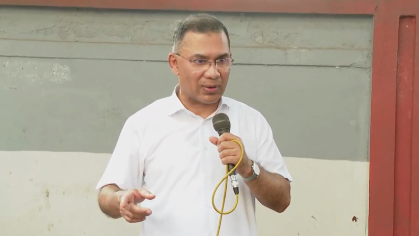 আজিমপুর সরকারি কোয়ার্টারের অপরিচ্ছন্নতায় ক্ষুব্ধ প্রধানমন্ত্রী, সময় দিলেন দুই সপ্তাহ