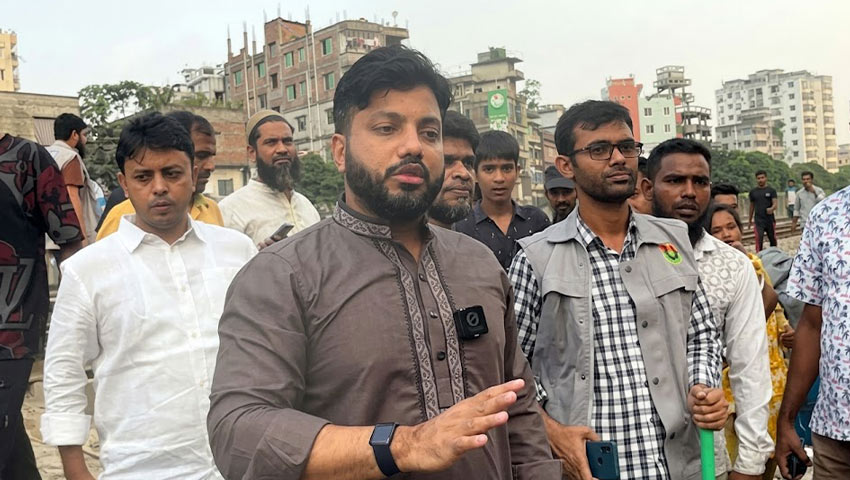 অস্ত্র হাতে ইশরাকের অভিযান নিয়ে বিভ্রান্তি ছড়ানোর অভিযোগ