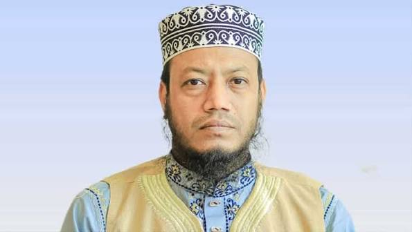 খুলে ফেলা হলো আমির হামজার মাহফিলের প্যান্ডেল