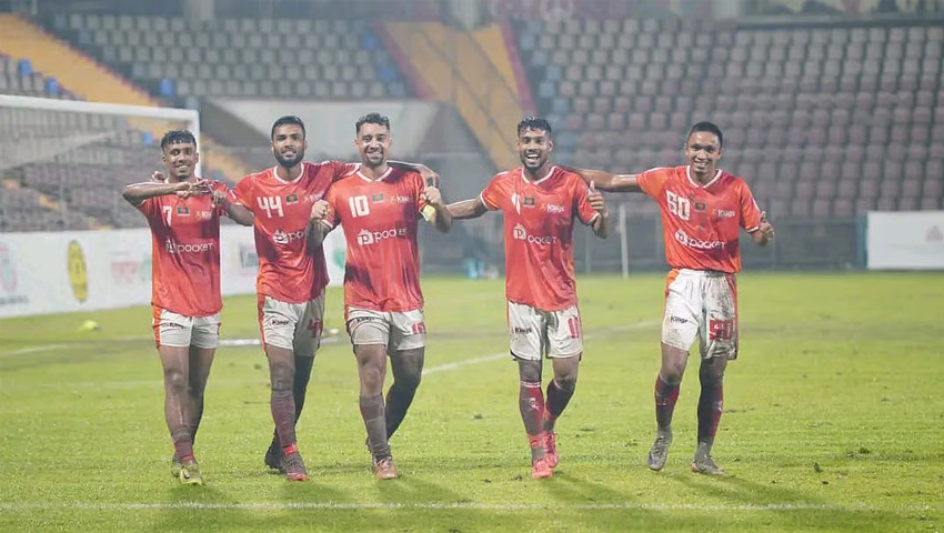 জয় হাতছাড়া মোহামেডানের, শীর্ষে বসুন্ধরা কিংস